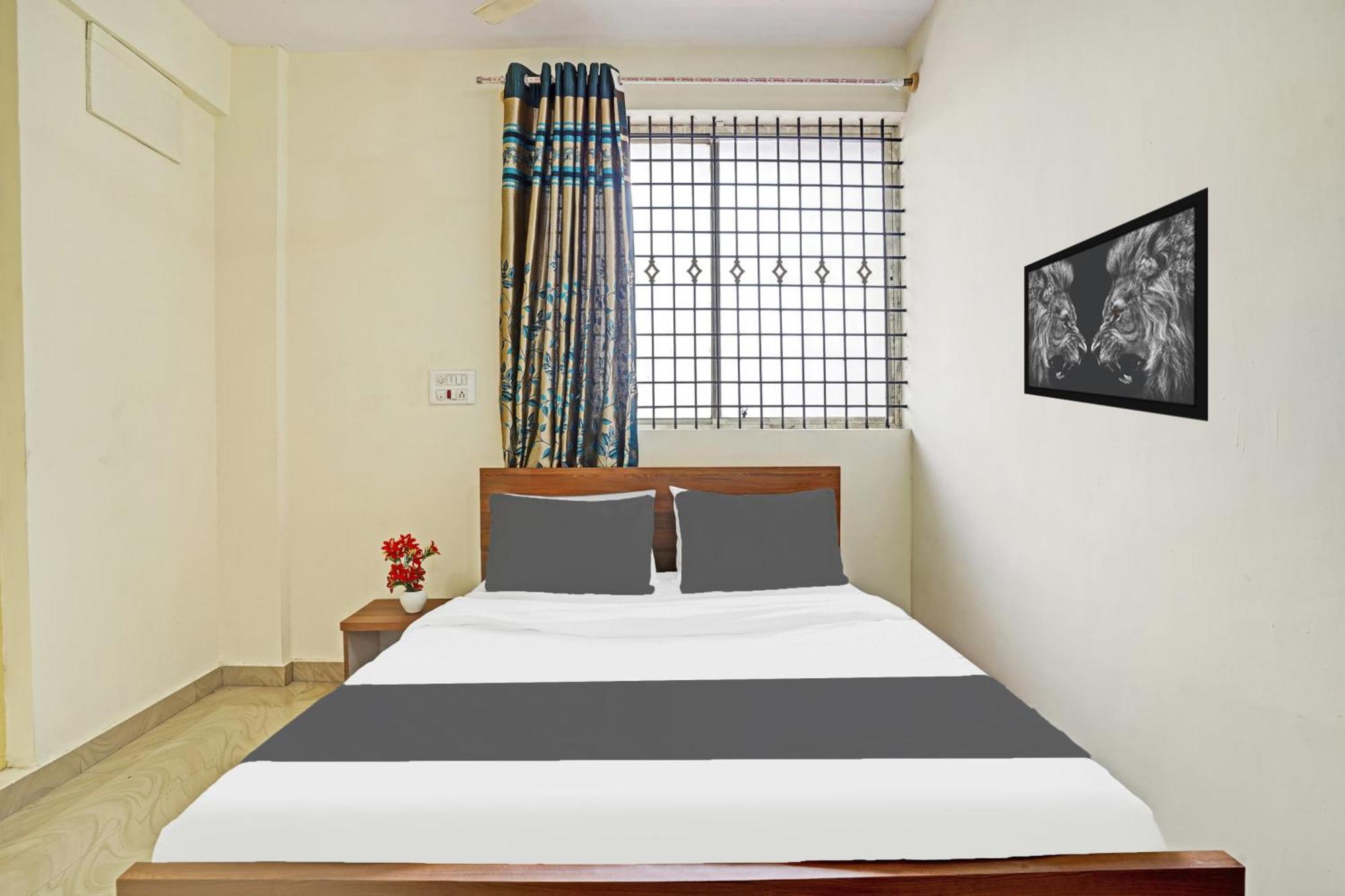 Hotel O Sv Lodge Bangalore Esterno foto