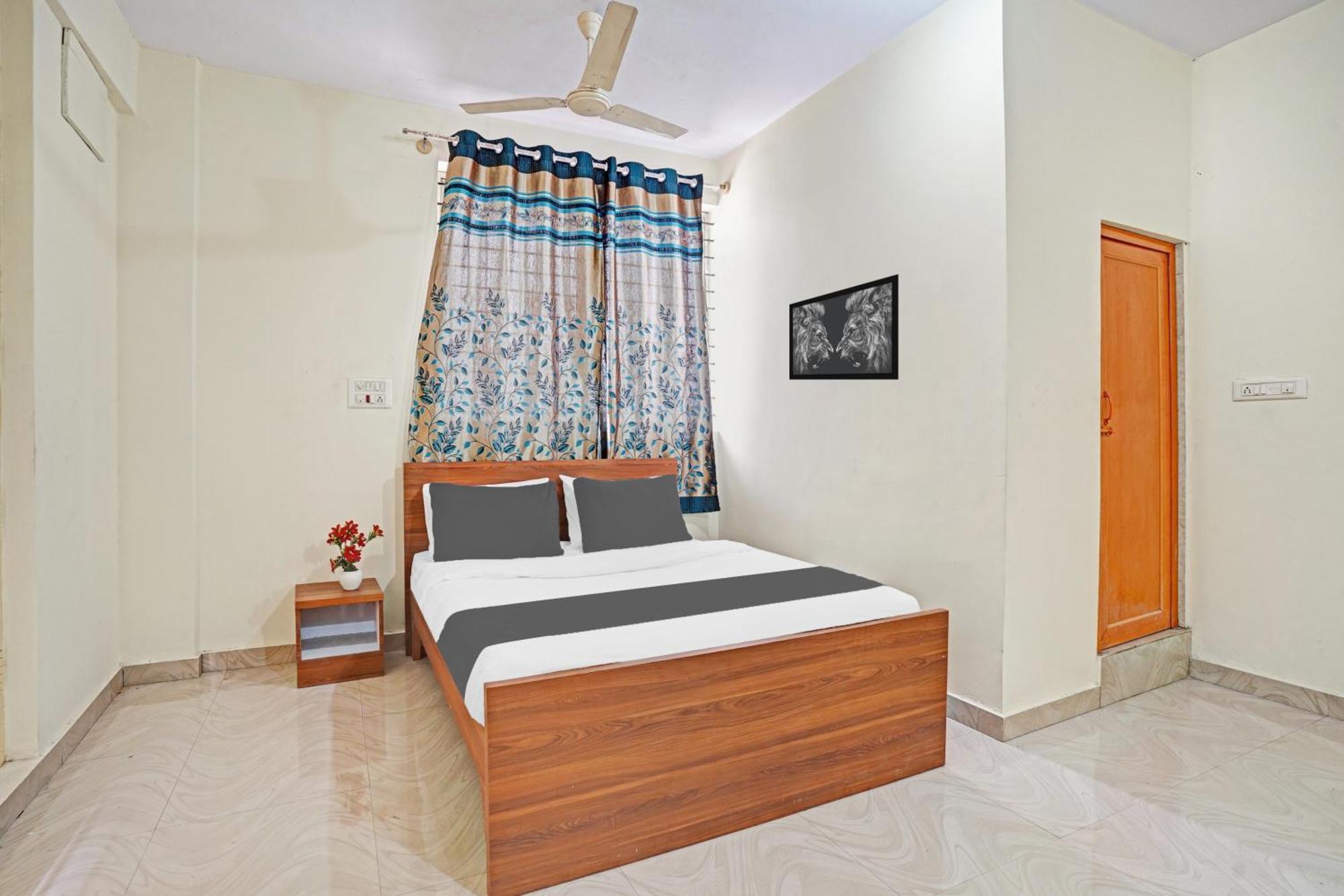 Hotel O Sv Lodge Bangalore Esterno foto